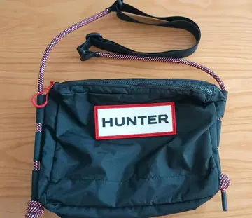 HUNTER 숄더백 블랙