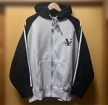 후디 [ L ] / 니쥬 윈터 투어 2024-2025