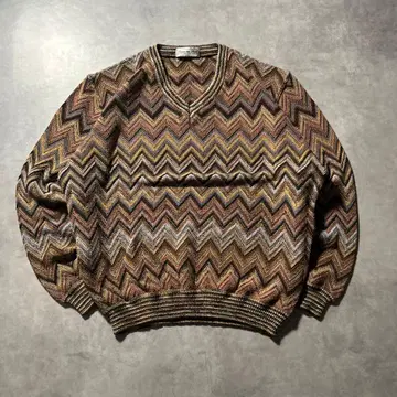 빈티지 V넥 올 패턴 기하학 무늬 디자인 니트 스웨터