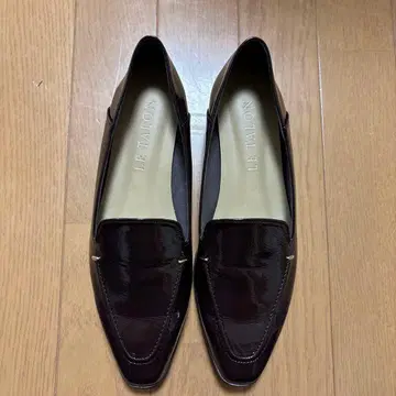 LE TALON 다크 브라운 로퍼