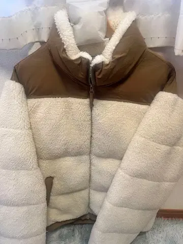 플리스 보아 자켓 브라운 아이보리