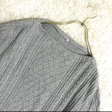 새상품급 [무인양품] 케이블 짜임 면100% 여성용 긴팔 니트 그레이 L