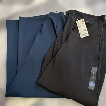 UNIQLO 크레이프 저지 스트레이트 팬츠