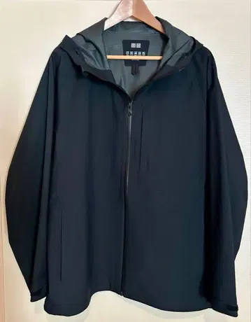 UNIQLO XL 블랙 블록테크 후드티