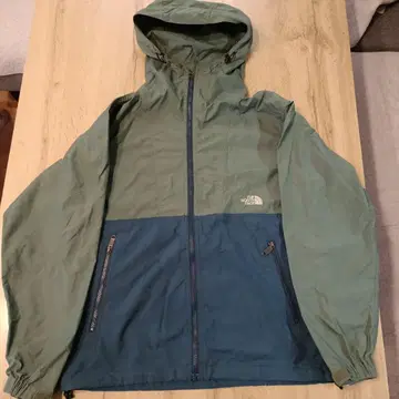 The North Face 후드 부착 나일론 자켓