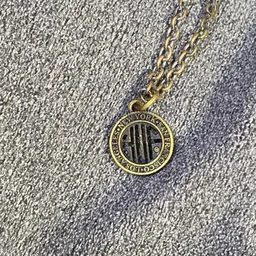 huf 목걸이 펜던트