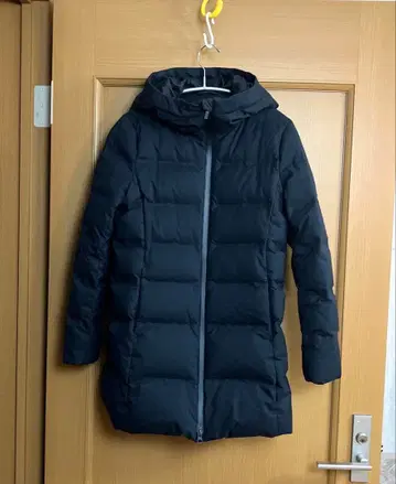 UNIQLO 심리스 숏 다운 네이비 다운 코트 S