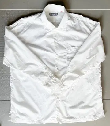 티거브로칸테 셔츠 M 사이즈