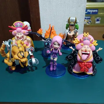 원피스 월드 컬렉션