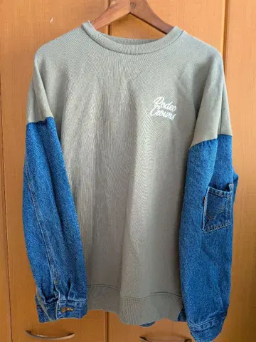 RODEO CROWNS 도킹 트레이닝복