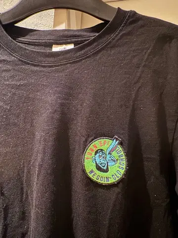 GU 지유 SPACE JAM XL 블랙 티셔츠