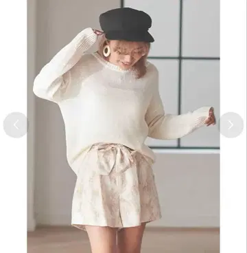 택 포함 미사용 새상품 eimy istoire 얇은 소재 니트 화이트