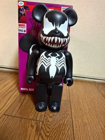 베어브릭 400% 베놈 레어 컬러