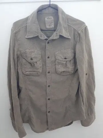 goa 셔츠 프론트 포켓 부착