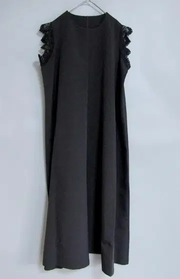 어댑터 리테일링 소매 레이스 롱 원피스 M 사이즈