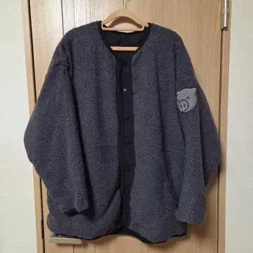 드럭 스토어즈 리버서블 아우터 그레이 x 블랙