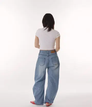 [ 완판템 ] MUHET 벨트 포함 커브 데님 팬츠