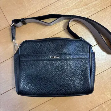 [ 오늘 한정 가격 ] FURLA 숄더백