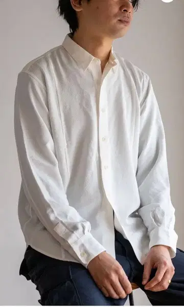 OSOCU 화이트 긴팔 실크 셔츠