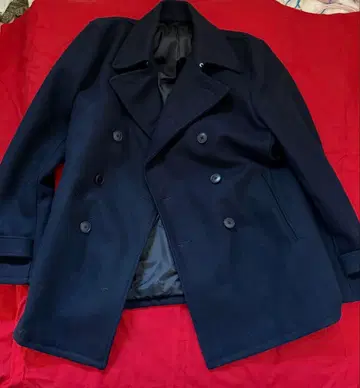 On board 네이비 울 피코트