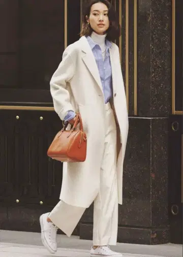 [미사용 새상품 택 포함] 23구/여성용/체스터 코트/화이트/36사이즈