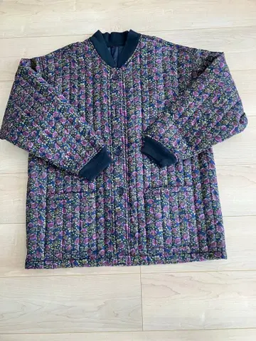 꽃무늬 퀼팅 아우터 L 사이즈