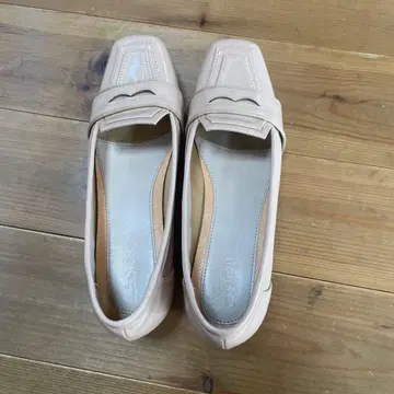 에나멜 여성 신발