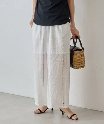 BEARDSLEY 레이스 이지 팬츠 새상품