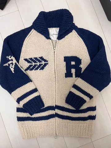 리룸 카우친 가디건 니트