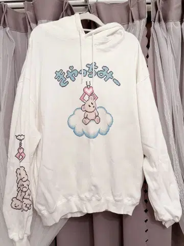 Candy Stripper 키치미 후드티