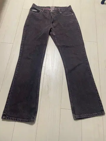 GUESS 플레어 데님 USA제