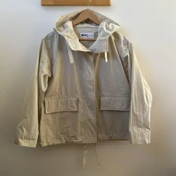 MHL 후드 부착 자켓