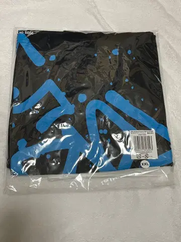 Ado 5주년 pop up 도쿄 한정판 T셔츠