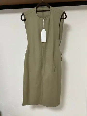 A+ TOKYO 카키 집업 베스트 프리 사이즈