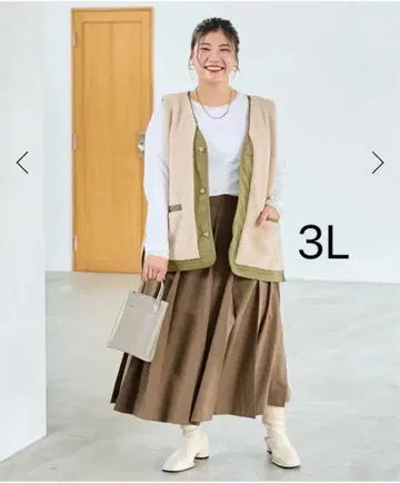 미사용품! Laveange 리버서블 베스트/카키/3L 허벅지짱 콜라보