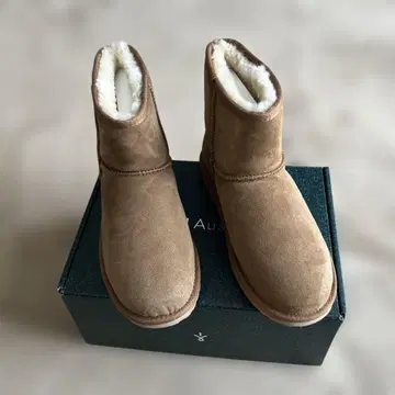 EMU Australia 브라운 어그 부츠