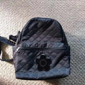 블랙 퀼팅 백팩 마리콴트