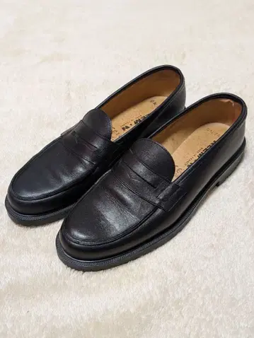 KLEMAN Dalia 블랙 로퍼 프랑스제