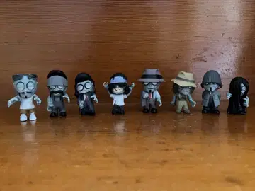 호미즈 좀비 8체 세트