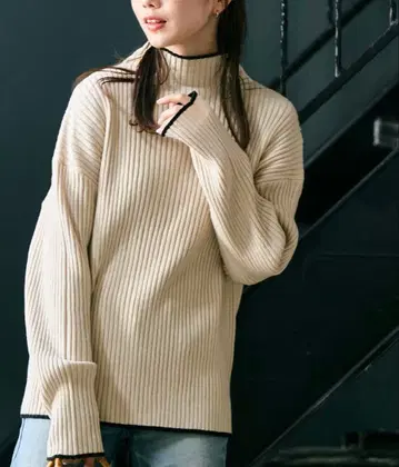 [ 택 포함 ] 프릭스스토어 라인 리브 니트 하이넥 풀오버