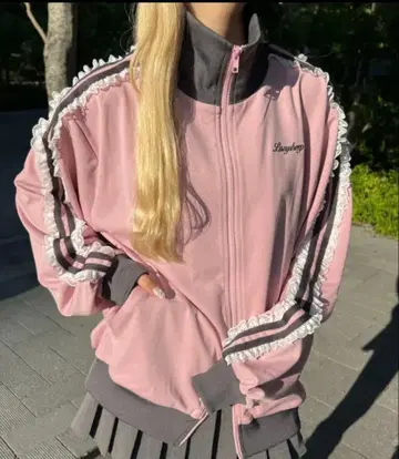 WC 프릴 레이스 라인 저지