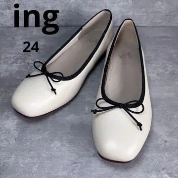 [거의 새상품] ing 잉그 플랫슈즈 리본 천연 가죽 화이트 24cm