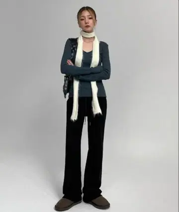 blackup 쿼터 부츠컷 밴딩 팬츠