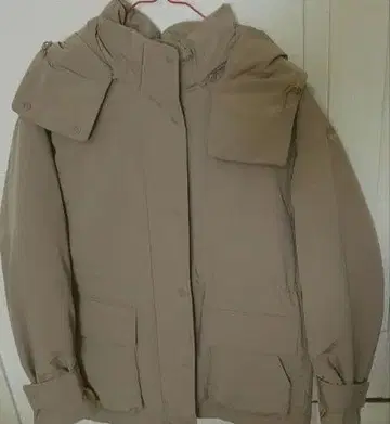 [시착만 한 상품] 유니클로 UNIQLO 하이브리드 다운 코트 베이지 M