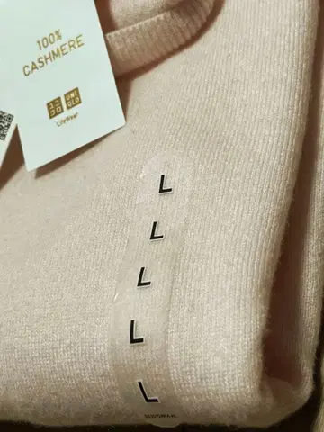 [ 새상품 ] 유니클로 캐시미어 100% 터틀넥 스웨터 니트 L 방한