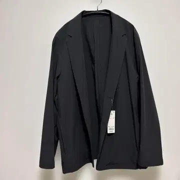 미사용 새상품 GU 나일론 스트레치 자켓