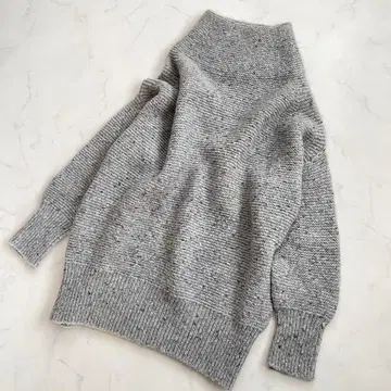 새상품급 BABYLONE 모헤어 혼방 터틀 니트 루즈핏 그레이