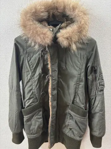 ALPHA INDUSTRIES 모즈 코트