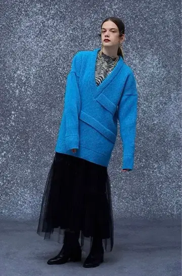 [ UNITEDTOKYO ] 몰 그랜드 오버 니트 [ 유나이티드 도쿄 ]