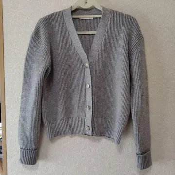 PINKY&DIANNE 그레이 V넥 가디건